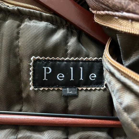 Men's Distressed Leather Jacket - Picture 6 of 13